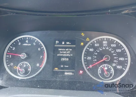 2022 Kia K5 Lxs z USA, uszkodzony, nr VIN 5XXG14J22NG097677